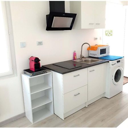 Beau Logement Avec Terrasse, Jacuzzi Et Terrain De Petanque Privatif A 5 Minutes De La Plage オードンジュ エクステリア 写真