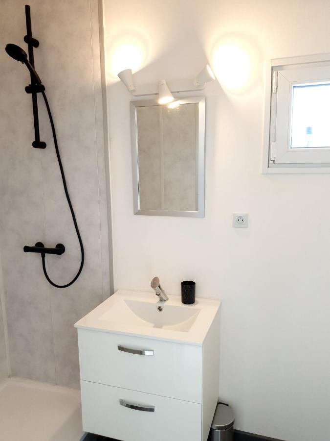 Beau Logement Avec Terrasse, Jacuzzi Et Terrain De Petanque Privatif A 5 Minutes De La Plage オードンジュ エクステリア 写真