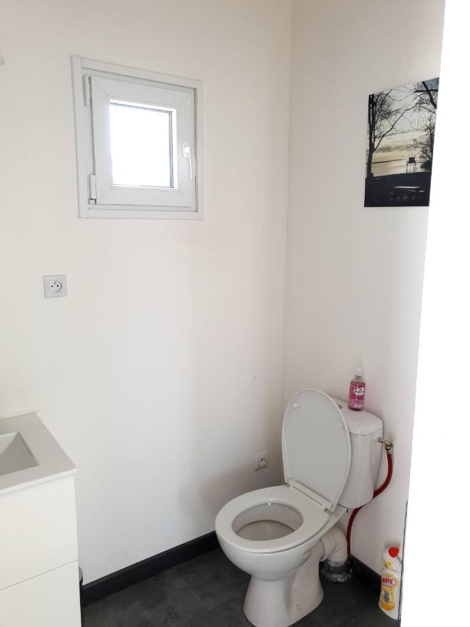 Beau Logement Avec Terrasse, Jacuzzi Et Terrain De Petanque Privatif A 5 Minutes De La Plage オードンジュ エクステリア 写真
